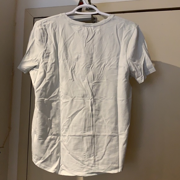 Ocean Air V-Neck Love Tee *Curved Hem - Picture 2 of 4